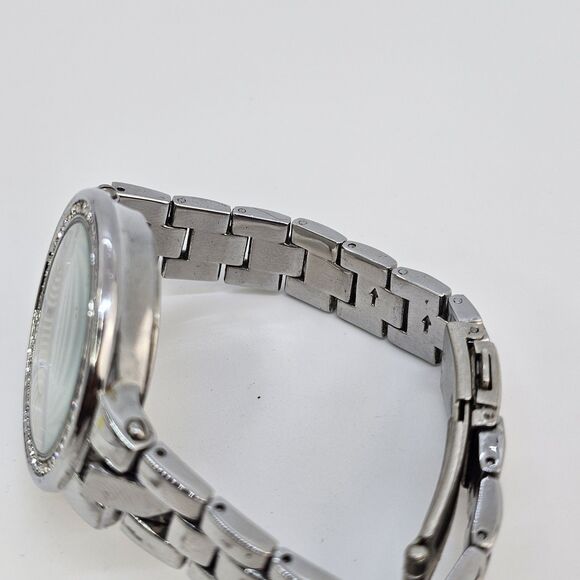 Liz Claiborne Women's Watch 35MM Gray Dial Gray Bracelet Band 5.75" New Battery - Picture 13 of 14
